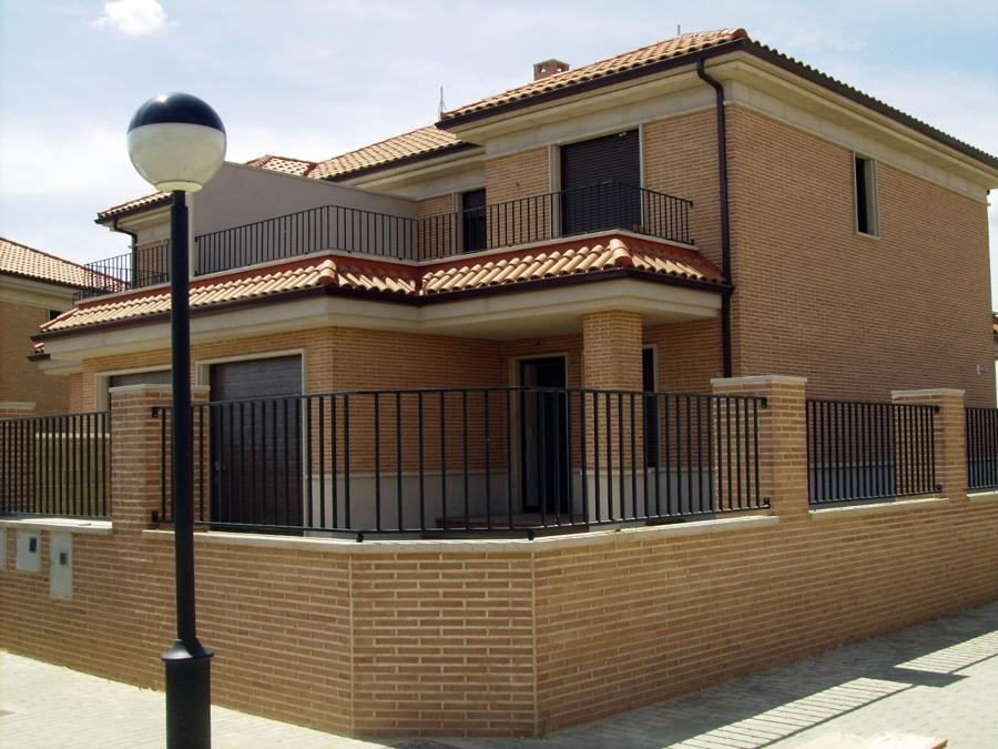 VIVIENDAS UNIFAMILIARES