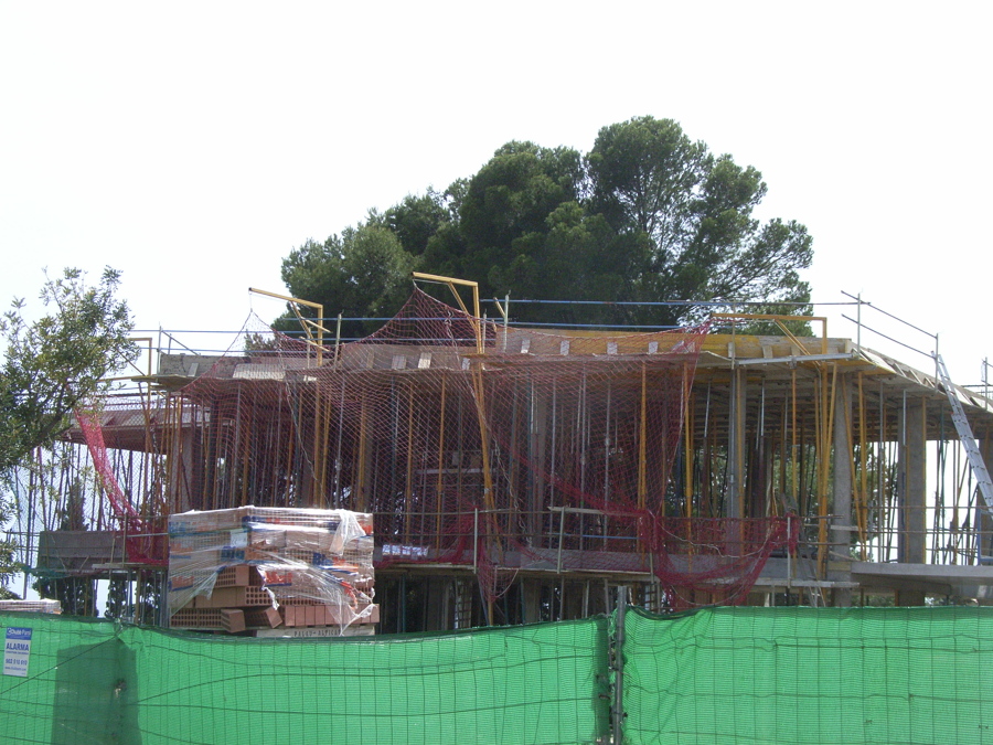 VIVIENDA UNIFAMILIAR AISLADA