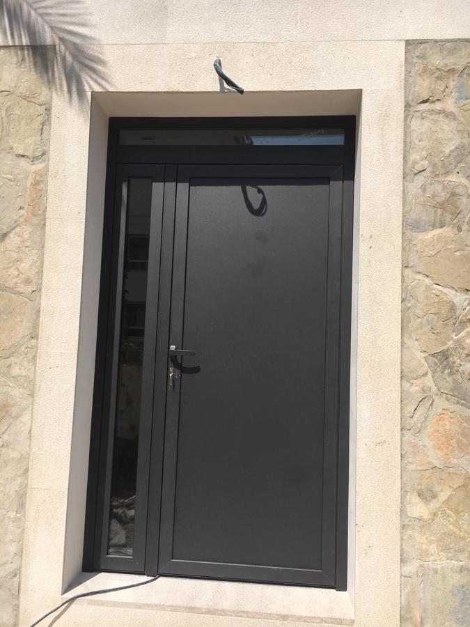 Mango Pvc Antióxido Tirador Para Puerta De Balcón KOTARBAU - Práctico Y Seguro, Color Marrón Accesorio Seguridad Ventanas