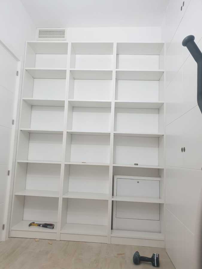 LIBRERIA A MEDIDA