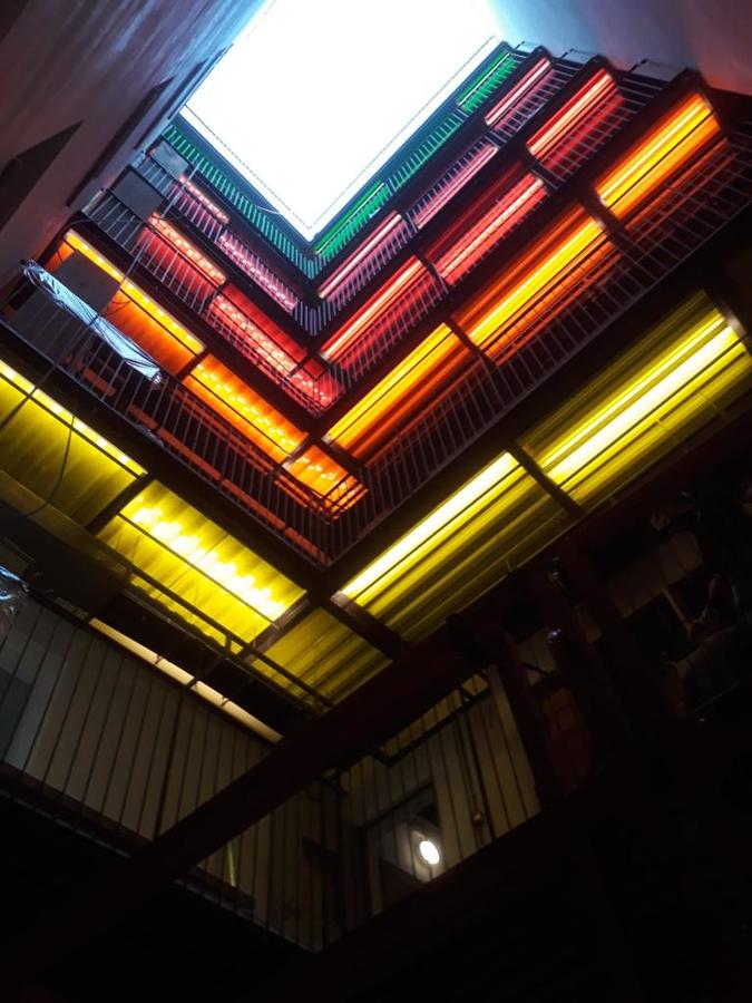Iluminación zonas comunes en edificio rehabilitado en Barcelona