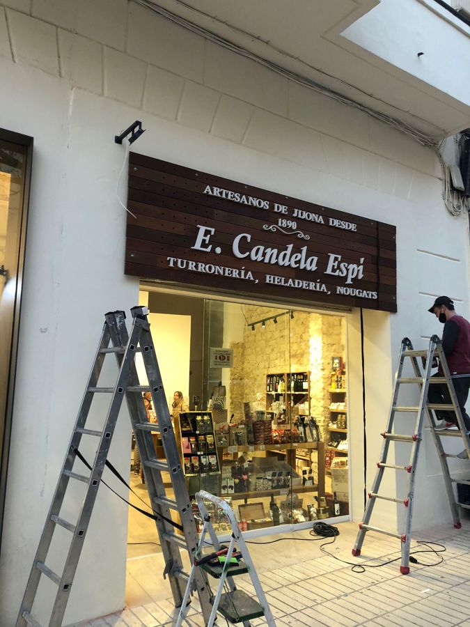 rotulos de madera