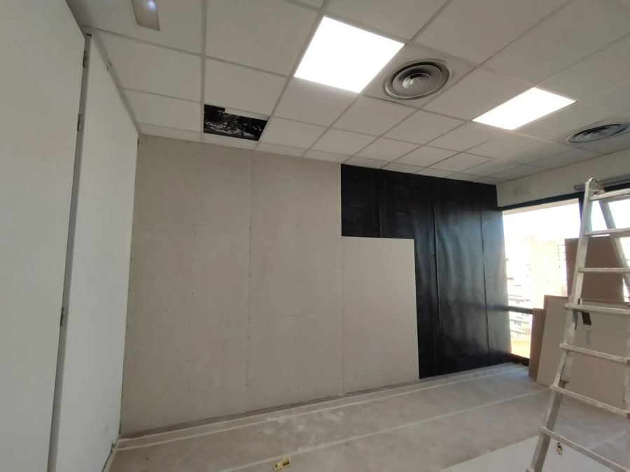 Proceso de insonorización acústica de pared