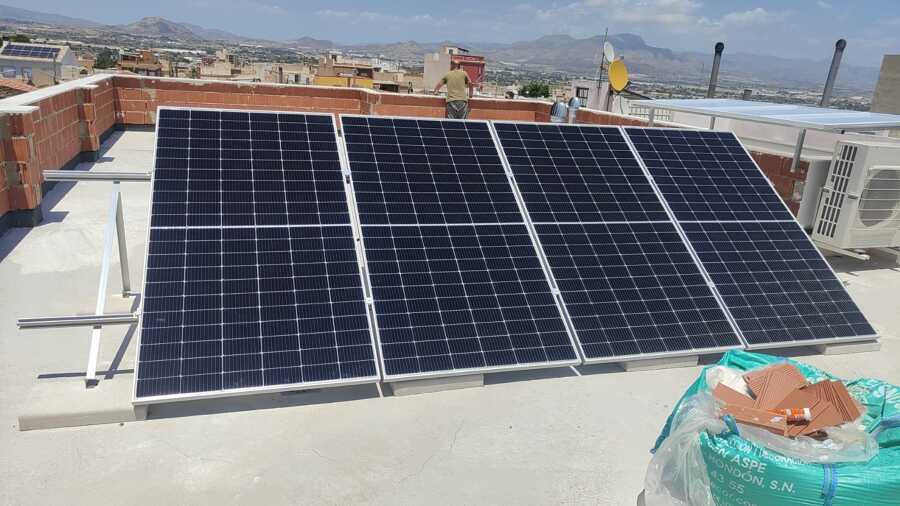 instalación fotovoltaica volcada a red