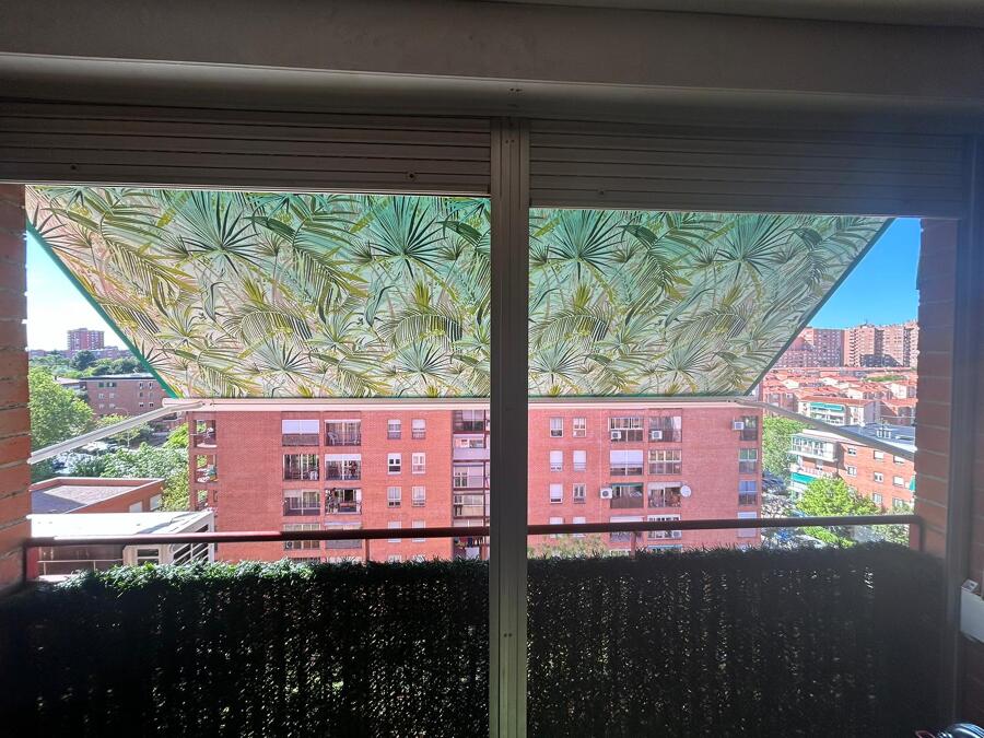 Instalación de toldo.