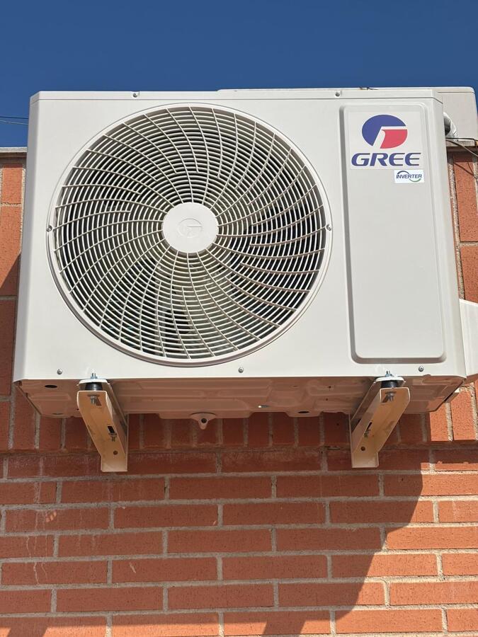 Instalación de aire acondicionado para vivienda marca gree
