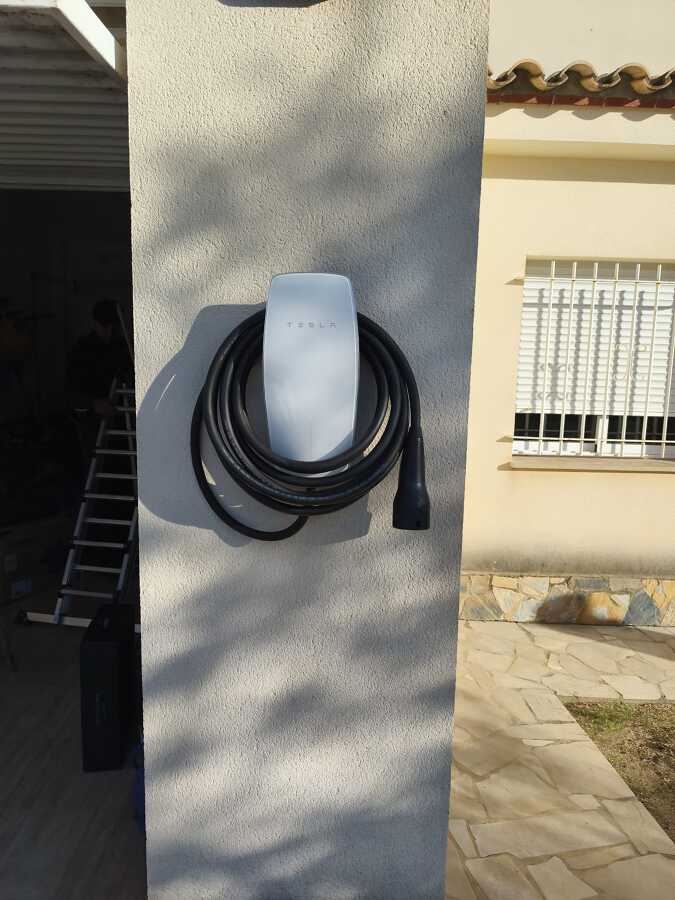 cargador tesla