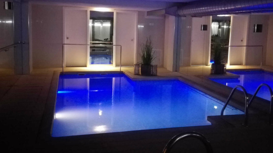 Piscina hotel ****
