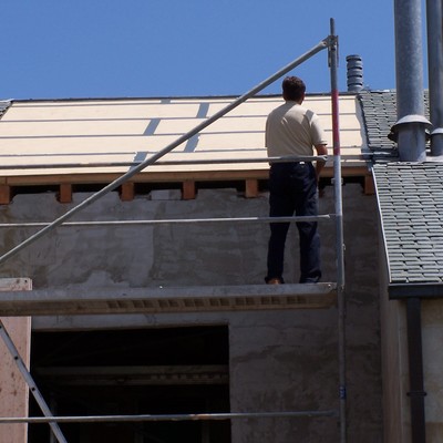 Construcción de cubierta y cierre deterraza