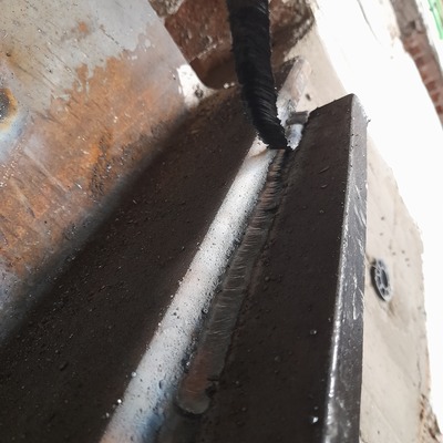 Profesional soldador (MIG/MAG y Electrodo)