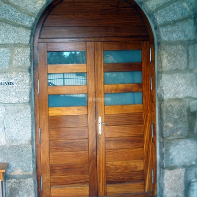  Puertas artemiro