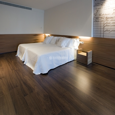 Revestimientos Interiores en MADERA NATURAL
