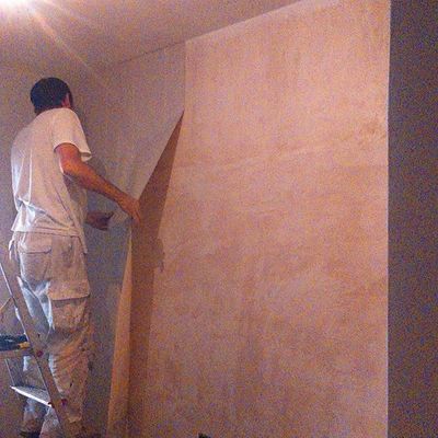Colocación de papel pintado
