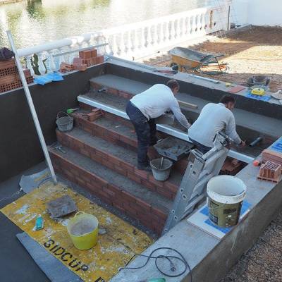 Terraza nueva y reformar piscina