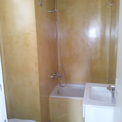 Baño con microcemento