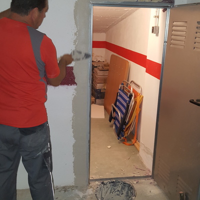Puertas de trasteros
