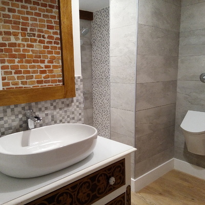 lavabo y urinario