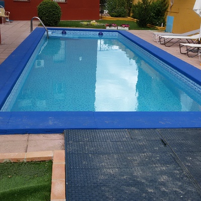 PISCINAS