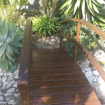 Restauración en puente de madera