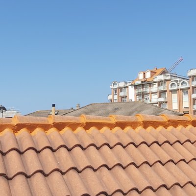 Mantenimiento de tejado en Cueto