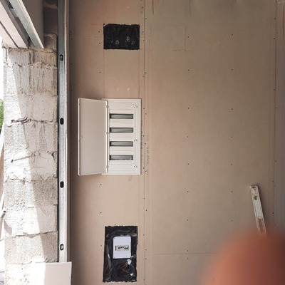 Montaje y actualización de cuadro eléctrico general