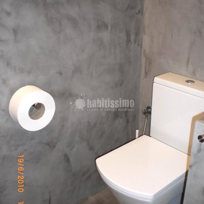microcemento en paredes de ducha y suelos
