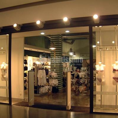 Reformas Locales Comerciales, Interioristas, Carpintería Madera