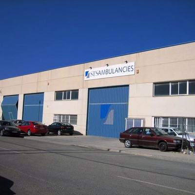3 Naves Industriales