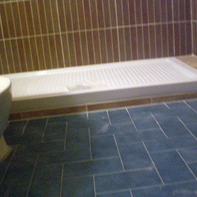Renovacion de baño y sustitucion de bañera x plato ducha.