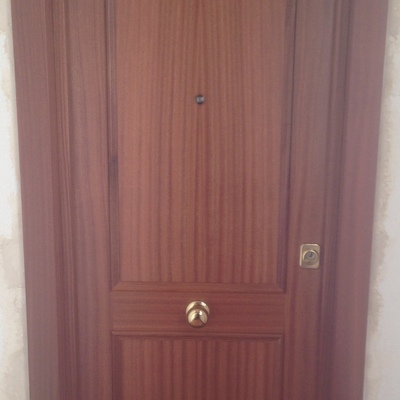 Instalación de puerta Eurosegur Grado IV