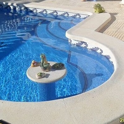 Pool builder in La Marina since 1997 Aurea Luxe General Construction