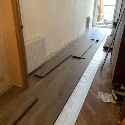 Parquet Ac5 12mm (Roble oscuro)