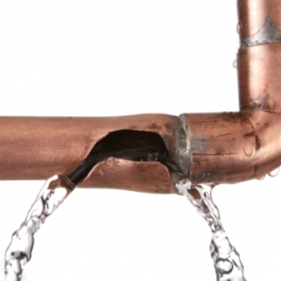 reparacion fuga de agua 