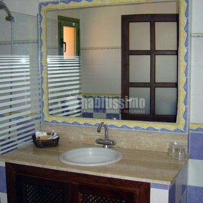 Reformas Baños, Construcciones Reformas