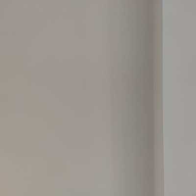 Pared en blanco con columna