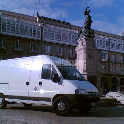 Mudanzas Interprovinciales, Transportes, Portes