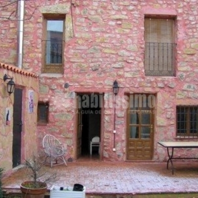 FACHADA DE PIEDRA