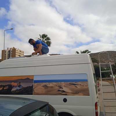 Limpieza integral vehículo camperizado