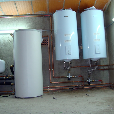 Acumulador Solar  y Agua sanitaria
