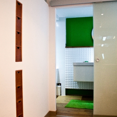 Adaptación de semi-sótano a garaje y apartamento. 4