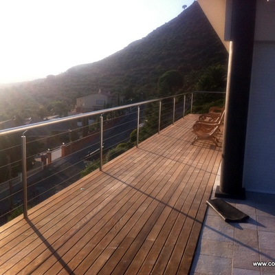 Ampliacion de terraza con tarima de iroko 