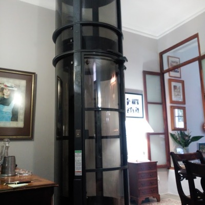 ASCENSOR NEUMATICO