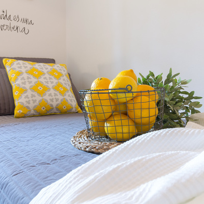 Dormitorio | Bajo Costa Brava | by Carmela Cebrián