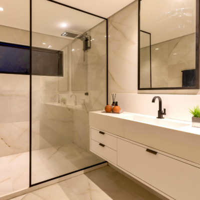 Baño moderno ducha integrada