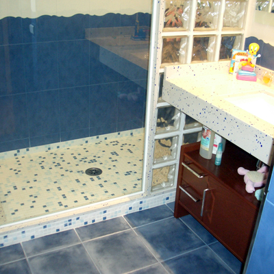 Baño con ducha de obra
