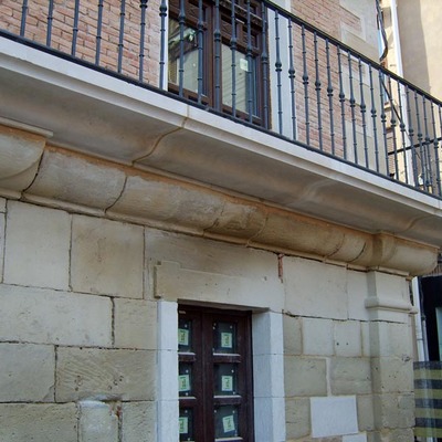 Casa de la Villa de Los Arcos