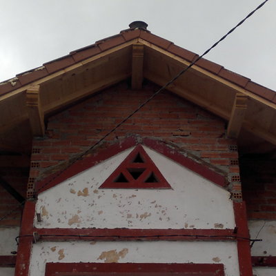 Caseton con teja