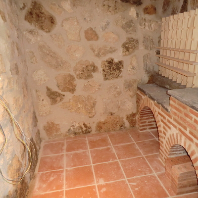 BODEGAS ENTERRADAS