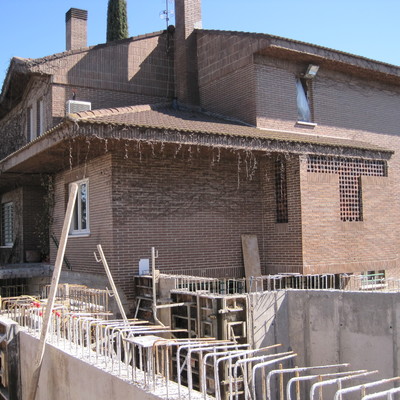 Reforma y ampliación de vivienda unifamiliar