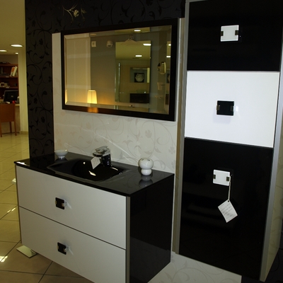 conjunto de baño suspendido encimera integrada cristal negro